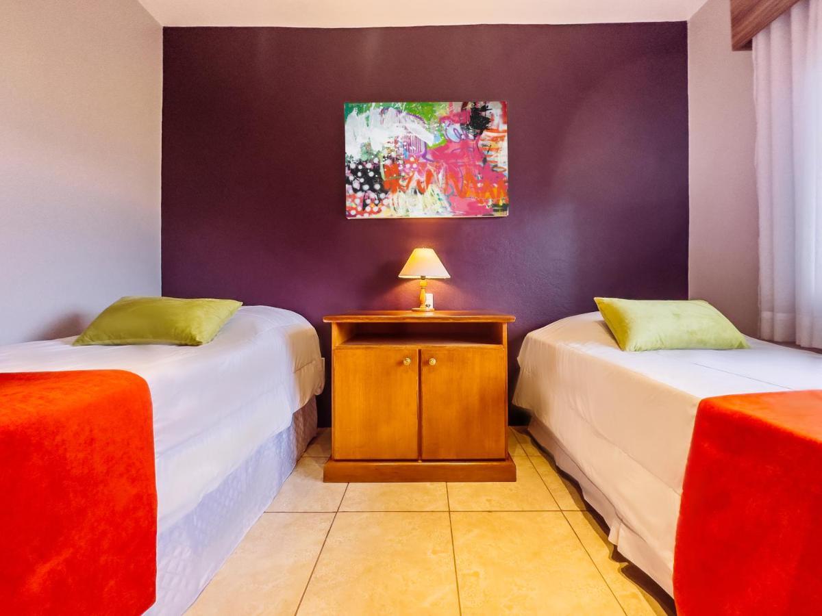 Luzzy Hotel Canela Exterior foto